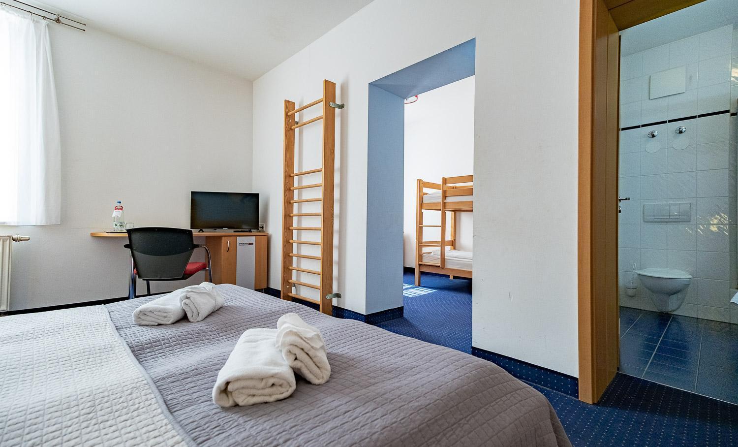 Outdoor Inn Sporthotel Steinach Steinach  Bagian luar foto